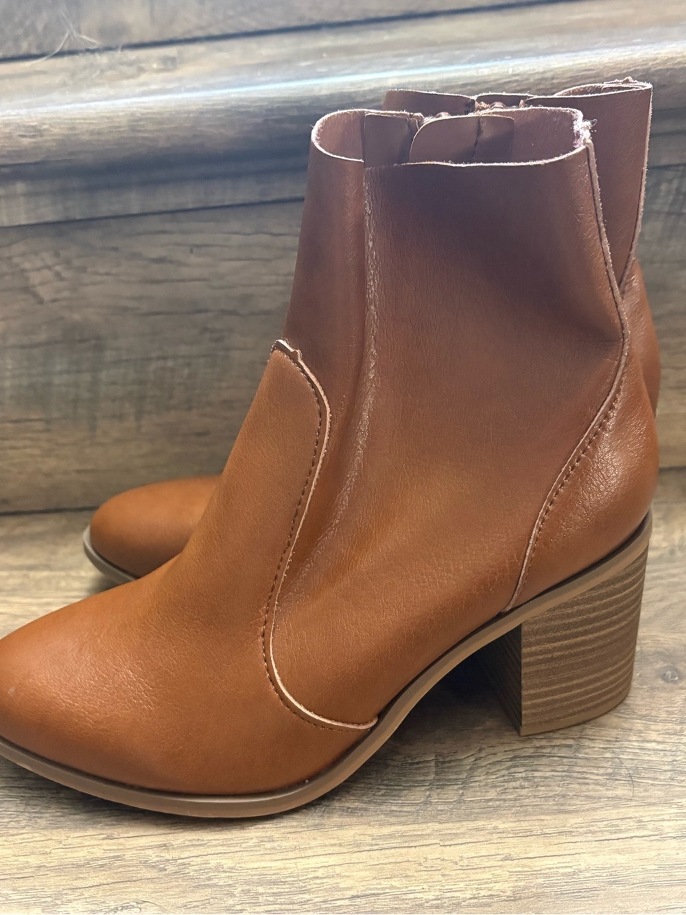 Universal Thread Cognac Tan Block Heel Ankle Booties